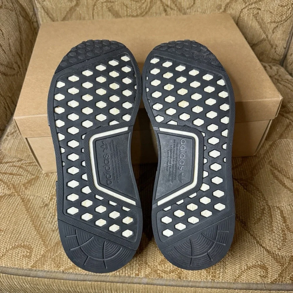 Adidas NMD_R1 Shoes Womens Size 7.5‎ Black Animal Print Sneakers GY6300